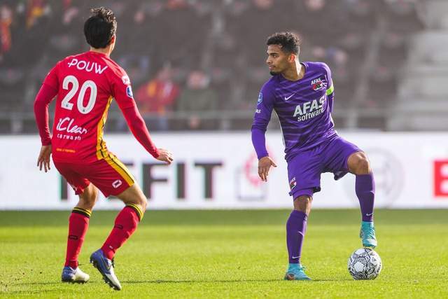 英超-帕尔默双响恩佐破门 切尔西4-3热刺